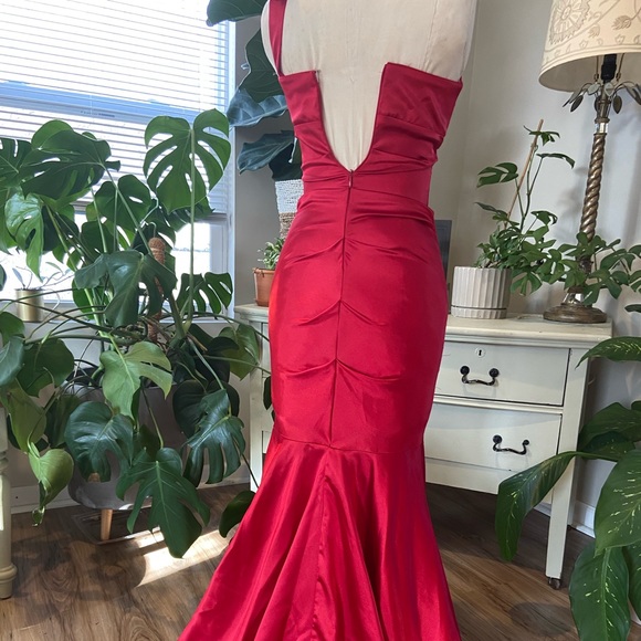 Blondie Nites Red Mermaid Prom Dress - Size 1 - Picture 6 of 16